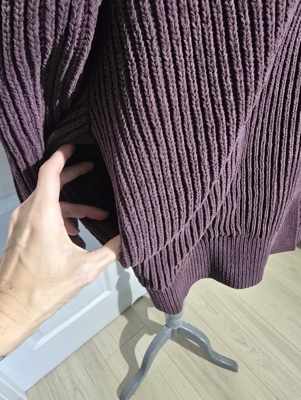 LULULEMON Chenille Knit Button Front Cardigan - Picture 5 of 7